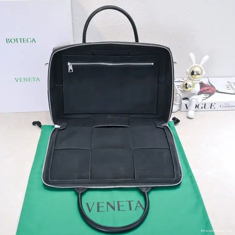 Official Brother Sam Bottega Veneta 2409SF0058 Bags 1014